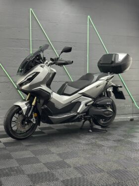 -D.İ.S GARAGE-ADV350-2023-HASAR KAYITSIZ-TAKAS-KREDİ KARTI-