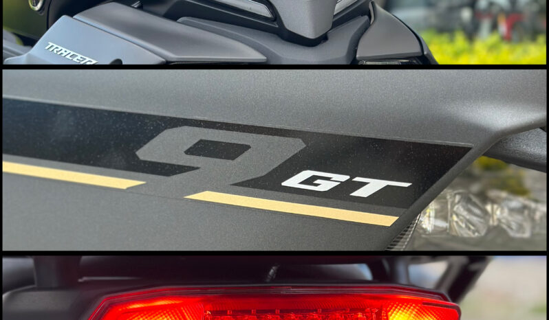 
								-D.İ.S GARAGE-Y AMT-FUL EKSTRA-HASAR KAYITSIZ-TAKAS-KREDİ KARTI- dolu									