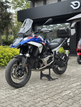 -D.İ.S GARAGE-R1300GS-2023-HASAR KAYITSIZ-TAKAS-KREDİ KARTI-