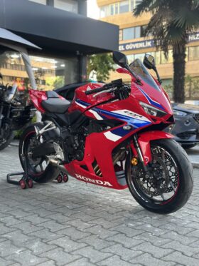 -D.İ.S GARAGE-CBR 650 R-E CLUTCH-AKRAPOVIC-TAKAS-KREDİ KARTI-