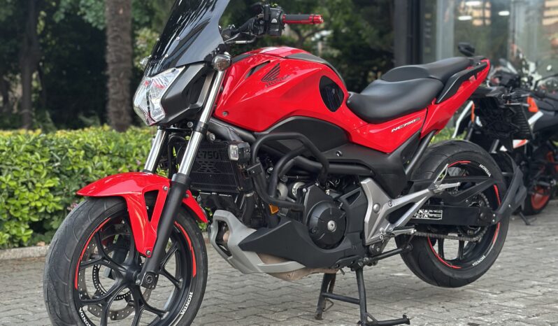 
								-D.İ.S GARAGE-NC750 S DCT-2016-HASAR KAYITSIZ-TAKAS-KREDİ KARTI- dolu									