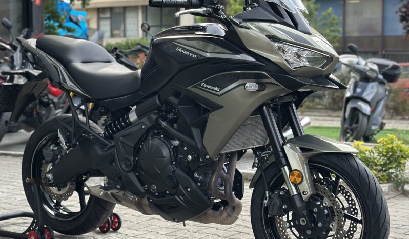 
								-D.İ.S GARAGE-2023-VERSYS650-HASAR KAYITSIZ-TAKAS-KREDİ KARTI- dolu									