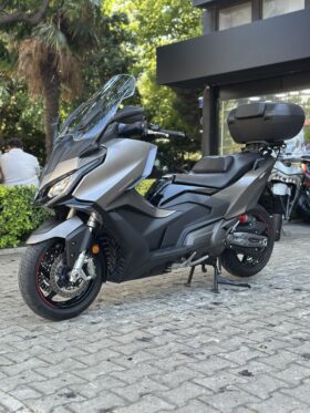-D.İ.S GARAGE-AK550-2023-HASAR KAYITSIZ-TAKAS-KREDİ KARTI-
