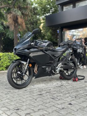 -D.İ.S GARAGE-R25-2025-HASAR KAYITSIZ-TAKAS-KREDİ KARTI-