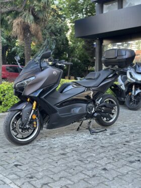 -D.İ.S GARAGE-TMAX560-2025-HASAR KAYITSIZ-TAKAS-KREDİ KARTI-