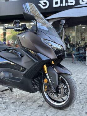 -D.İ.S GARAGE-TMAX560-2025-HASAR KAYITSIZ-TAKAS-KREDİ KARTI-