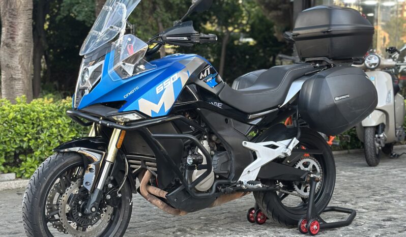 
								-D.İ.S GARAGE-650MT-2022-HASAR KAYITSIZ-TAKAS-KREDİ KARTI- dolu									
