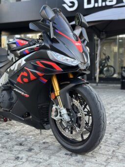 -D.İ.S GARAGE-RSV4-AKRAPOVİC-HASAR KAYITSIZ-TAKAS-KREDİ KARTI-