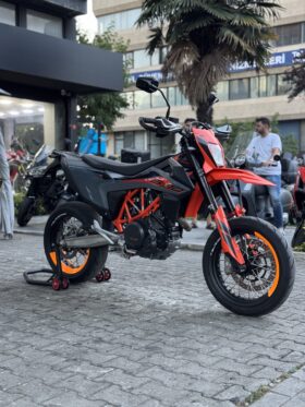 -D.İ.S GARAGE-690SMCR-2023-HASAR KAYITSIZ-TAKAS-KREDİ KARTI-