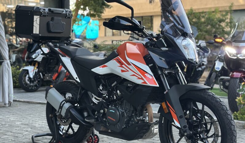 
								-D.İ.S GARAGE-250ADV-2023-HASAR KAYITSIZ-TAKAS-KREDİ KARTI- dolu									